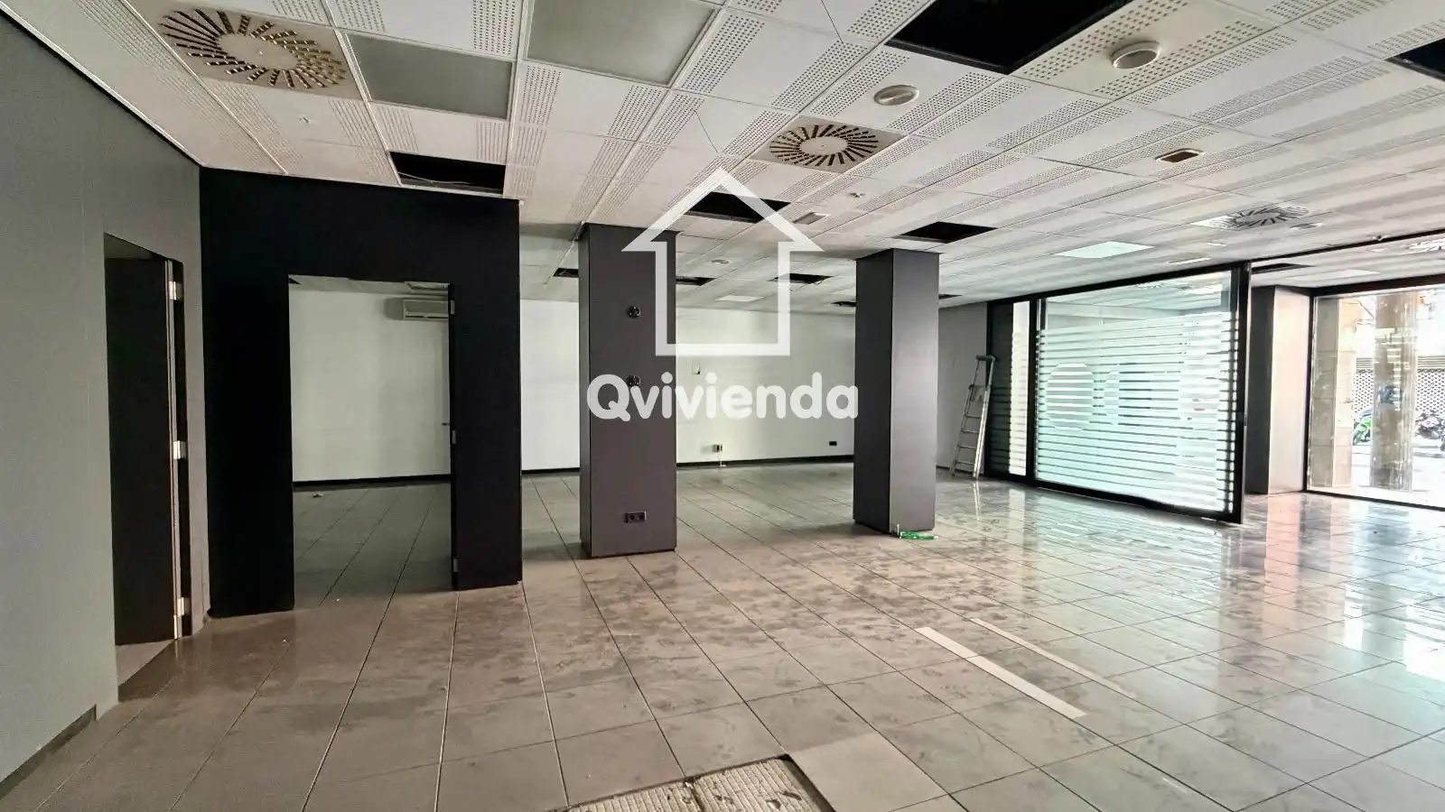 Local comercial en  Montcada, de - Foto 23