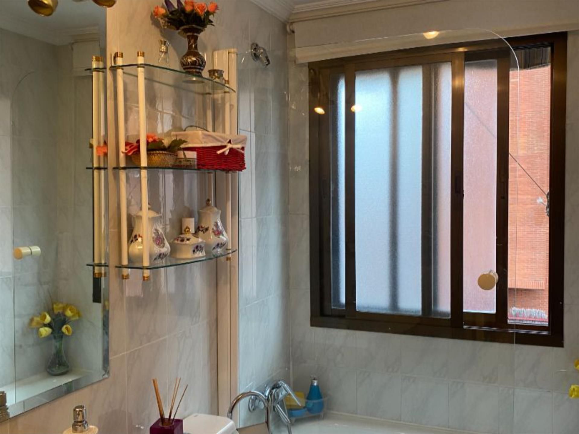 Piso en  Calle Laguna de Joatzel 2 - Foto 46