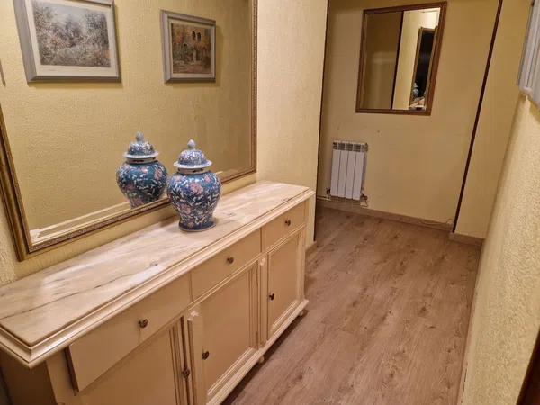 Piso en Avenida de la Paz, 73, Residencia, Residencia - Foto 1