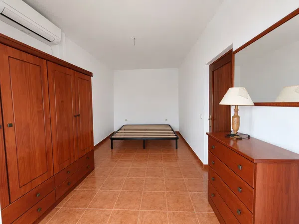 Piso en Calle Ramón y Cajal, 28 - Foto 3