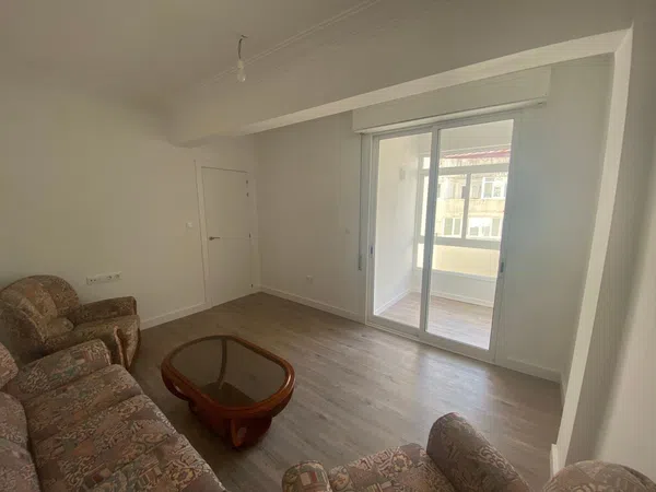 Piso en calle de Venezuela, 42