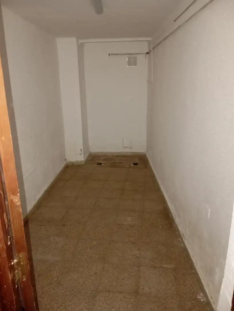 Local comercial en  Calle Alfonso XI 45 - Foto 5