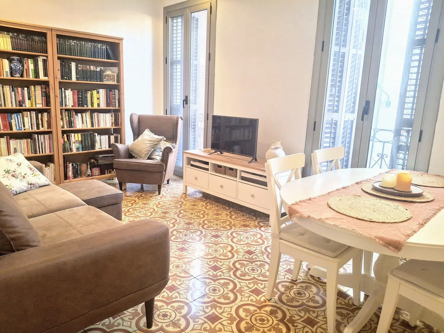 Piso en calle d'Escipió, 61 - Foto 1