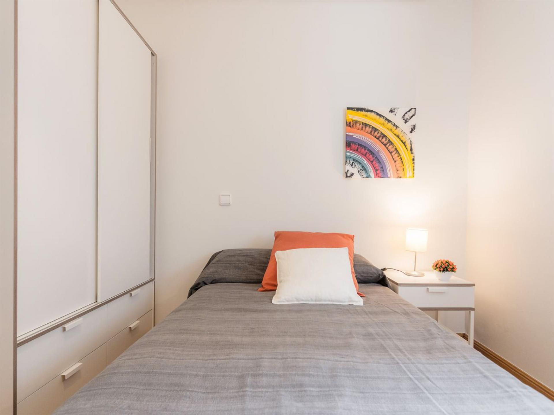 Piso en  Calle de Irunlarrea 50 - Foto 8