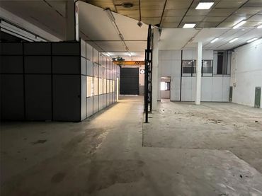 Local comercial en  Carrer de Marià Aguiló 2 - Foto 6