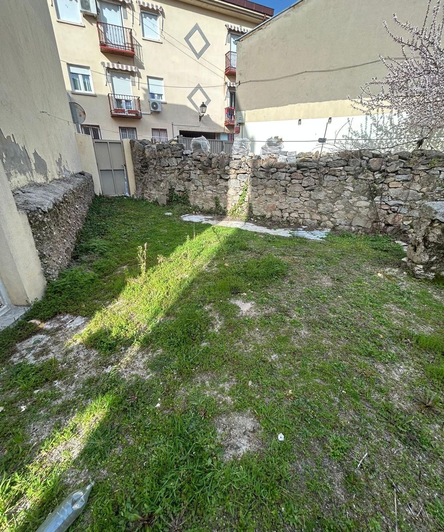 Chalet adosado en calle de San Lorenzo, 2 - Foto 1