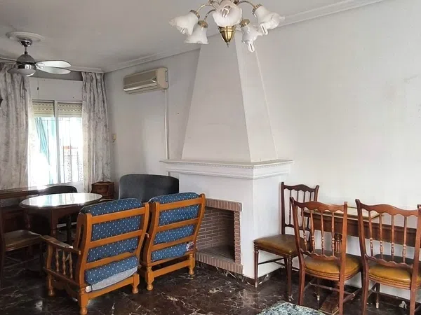Chalet pareado en Centro - Foto 4