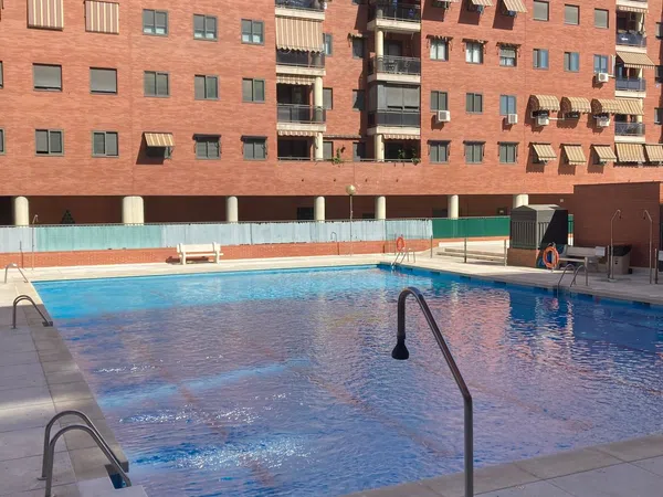 Piso en calle Parque Bujaruelo, 8 -28