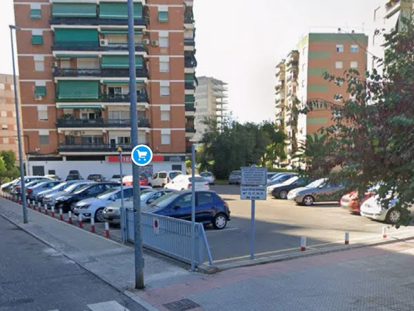 Piso en calle Pintor Espinosa, 15