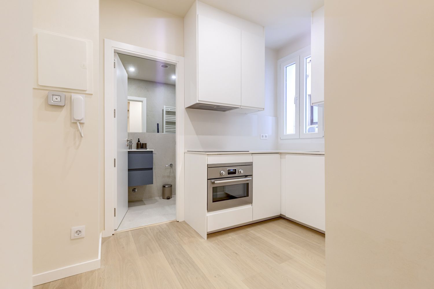 Piso en calle del Acuerdo - Foto 13