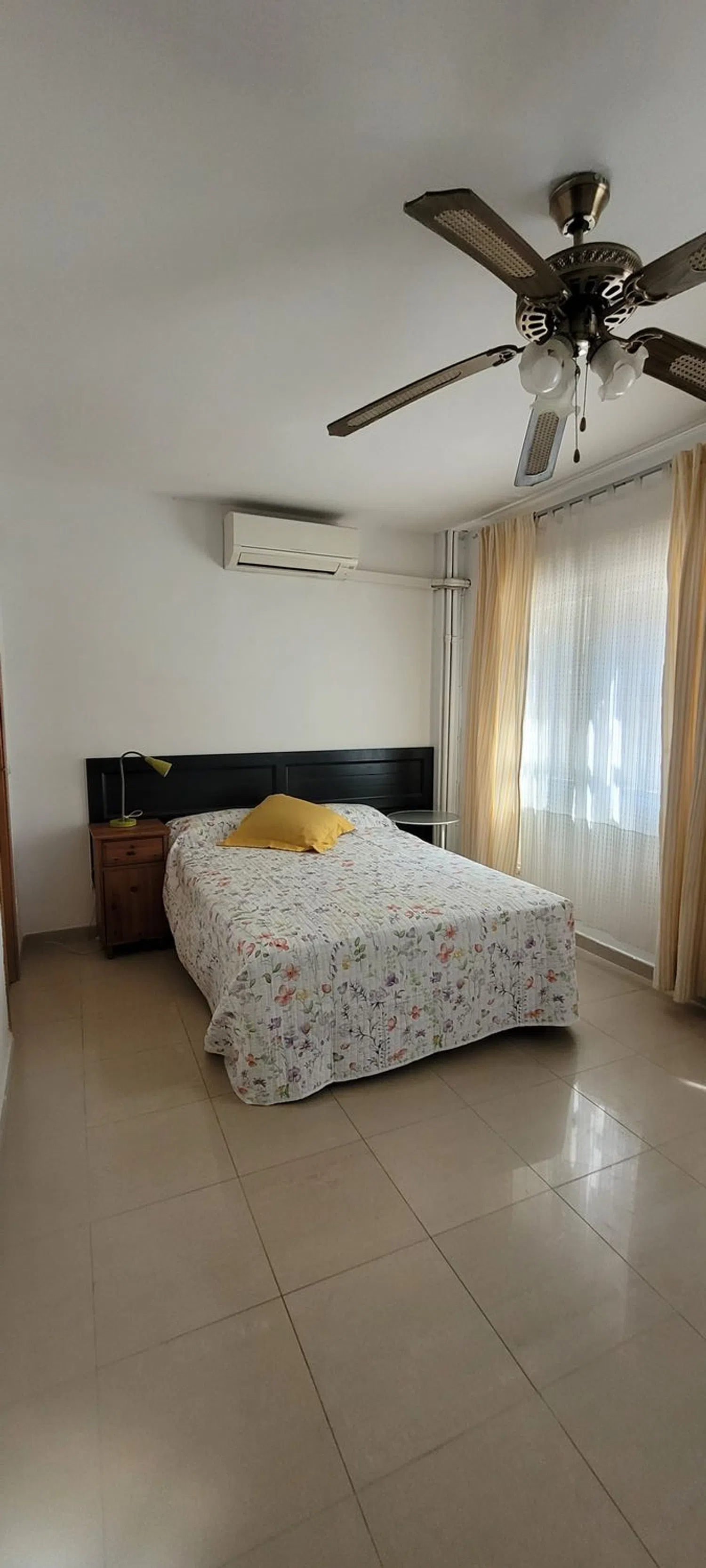 Estudio en calle de Aguilón, 17 - Foto 2