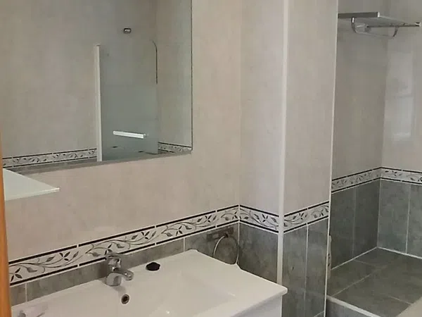 Chalet adosado en Arriondas - Foto 12