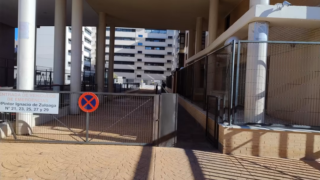 Piso en  Calle del Pintor Ignacio de Zuloaga 23 - Foto 15