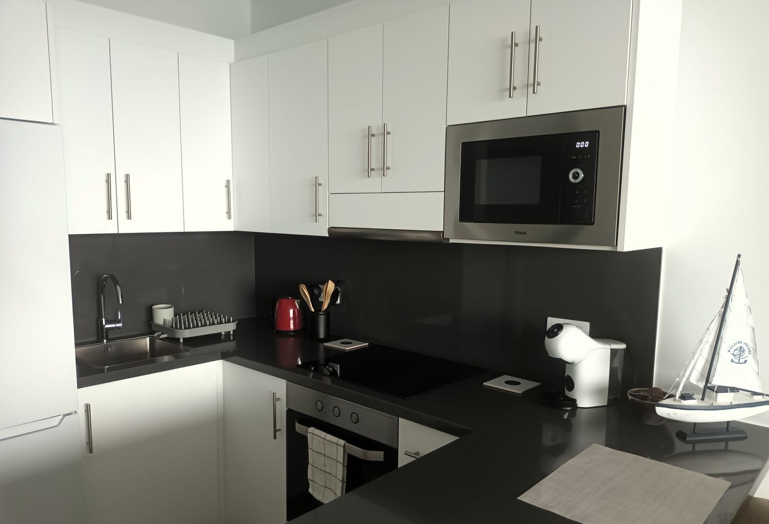 Ático en avenida de Cristobal Colón, 28 - Foto 8