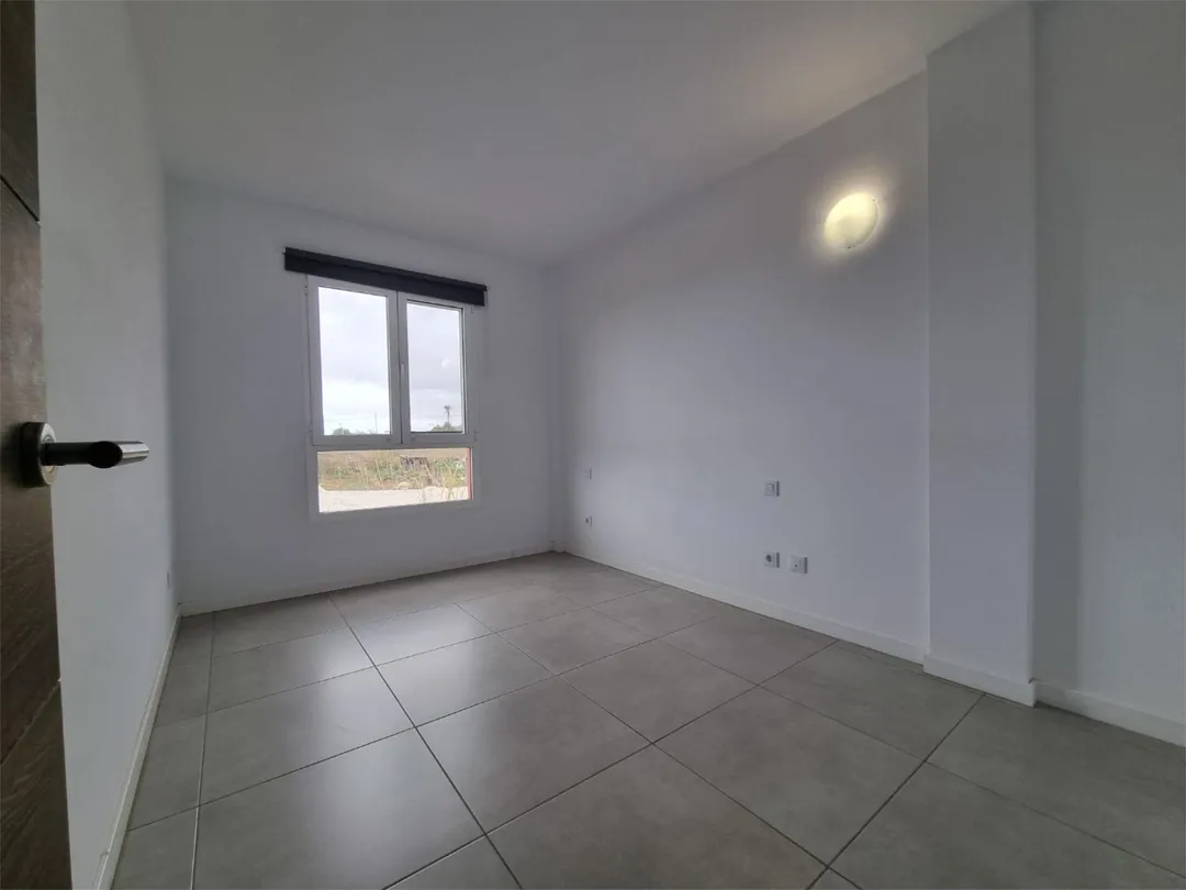 Piso en  Calle Julián Gayarre 4 - Foto 9