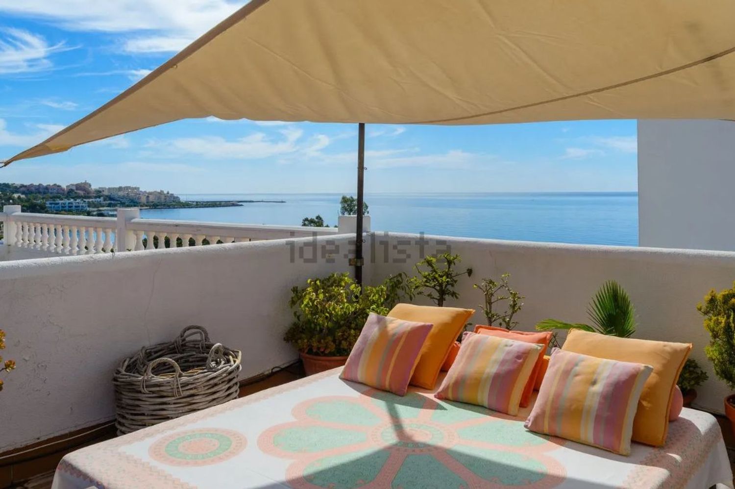 Piso en Urb. Bahia De Estepona, 340 n - Foto 2