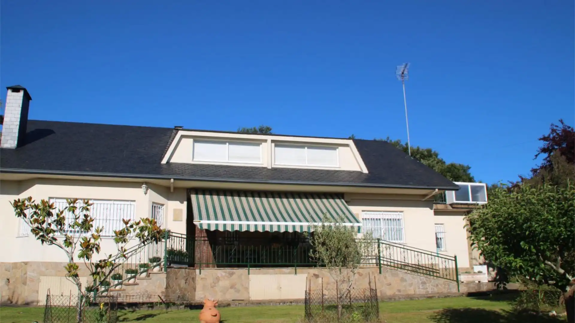 Chalet en  Rúa Trivisqueira 17 - Foto 1