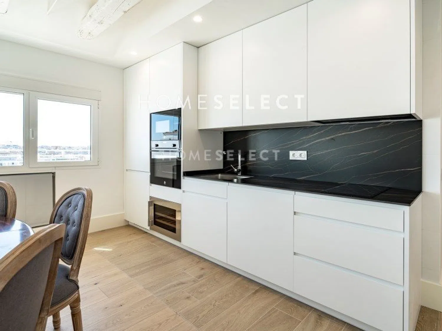 Ático en plaza de Alonso Martínez - Foto 10