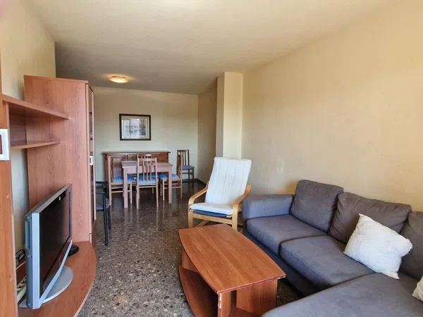 Piso en Calle de Yecla, L'Amistat - Foto 3