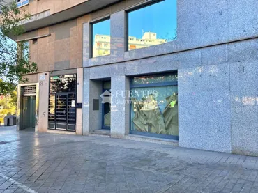 Local comercial en  Calle  Colombia - Foto 1