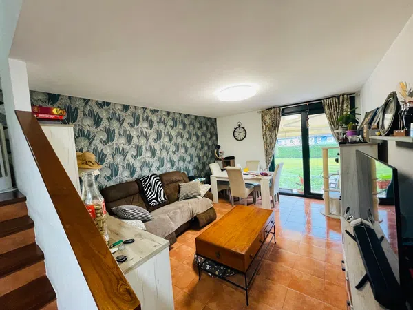 Chalet adosado en calle Fernández del Riego, 34