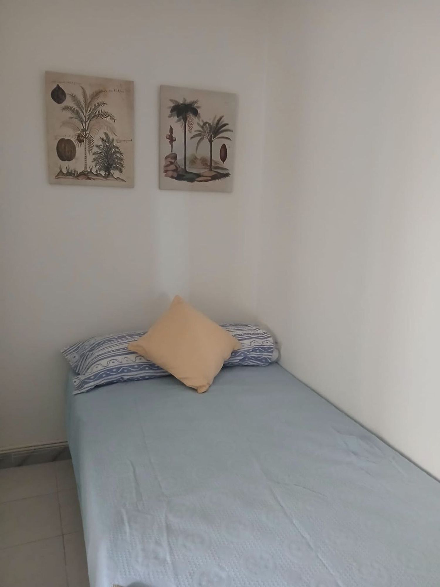 Piso en calle de San Juan de la Cruz, 13