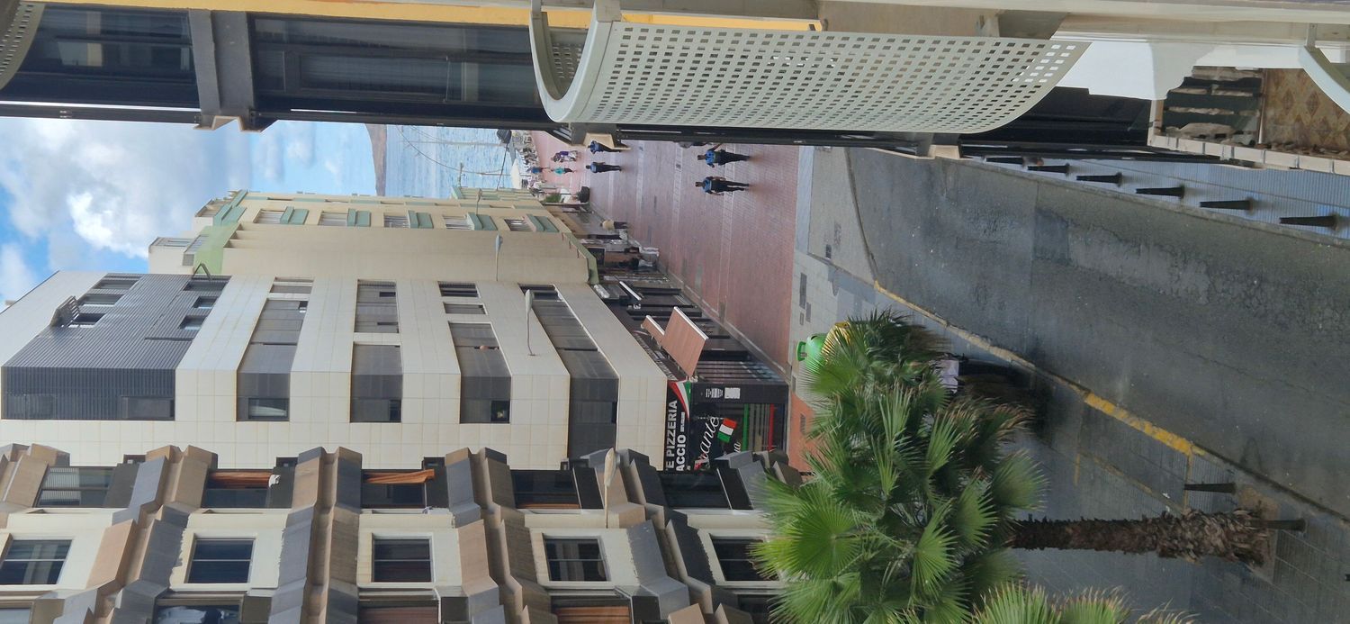 Piso en calle Doctor Grau Bassas, 32 -34 - Foto 1