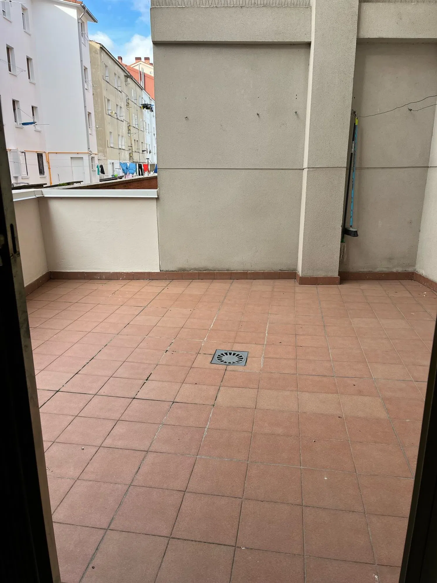 Piso en calle Raimundo Olabide, 18 - Foto 2