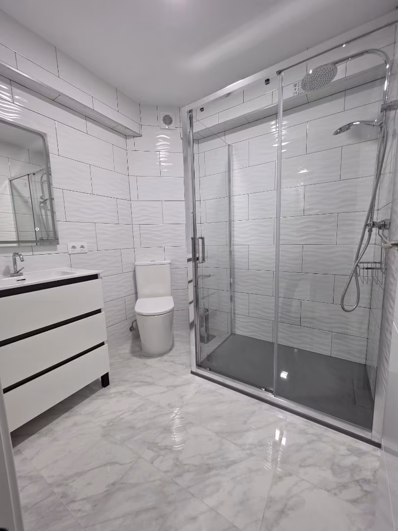 Piso en  Calle Montellano 45 - Foto 7