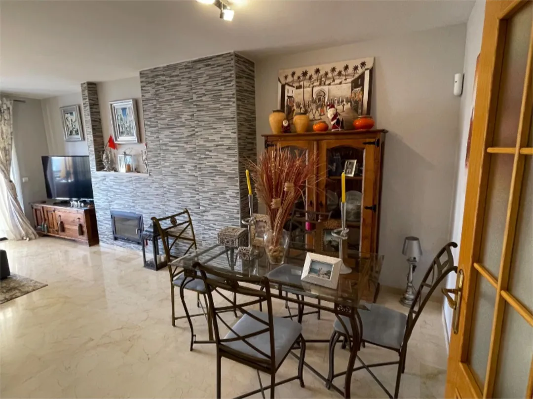 Piso en  Calle Alcaucín 1 - Foto 9