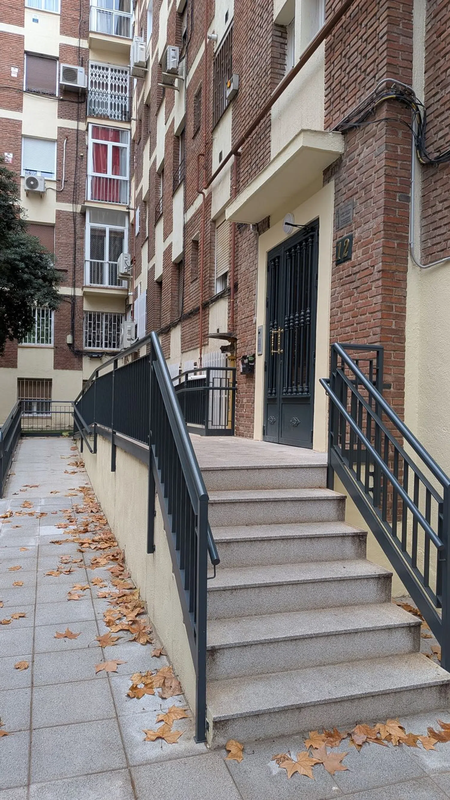 Piso en calle de la Infanta Mercedes, 12 - Foto 24