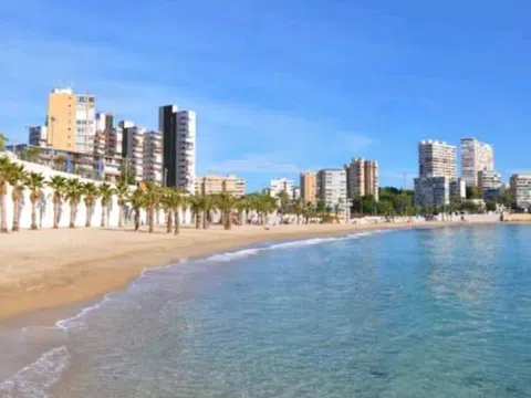 Estudio en calle Sol Naixent, 18 - Foto 1