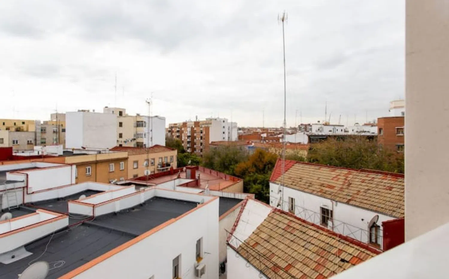 Estudio en calle Divino Vallés, 36 - Foto 2