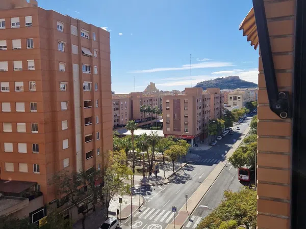 Piso en calle Médico Vicente Reyes, 19 - Foto 3