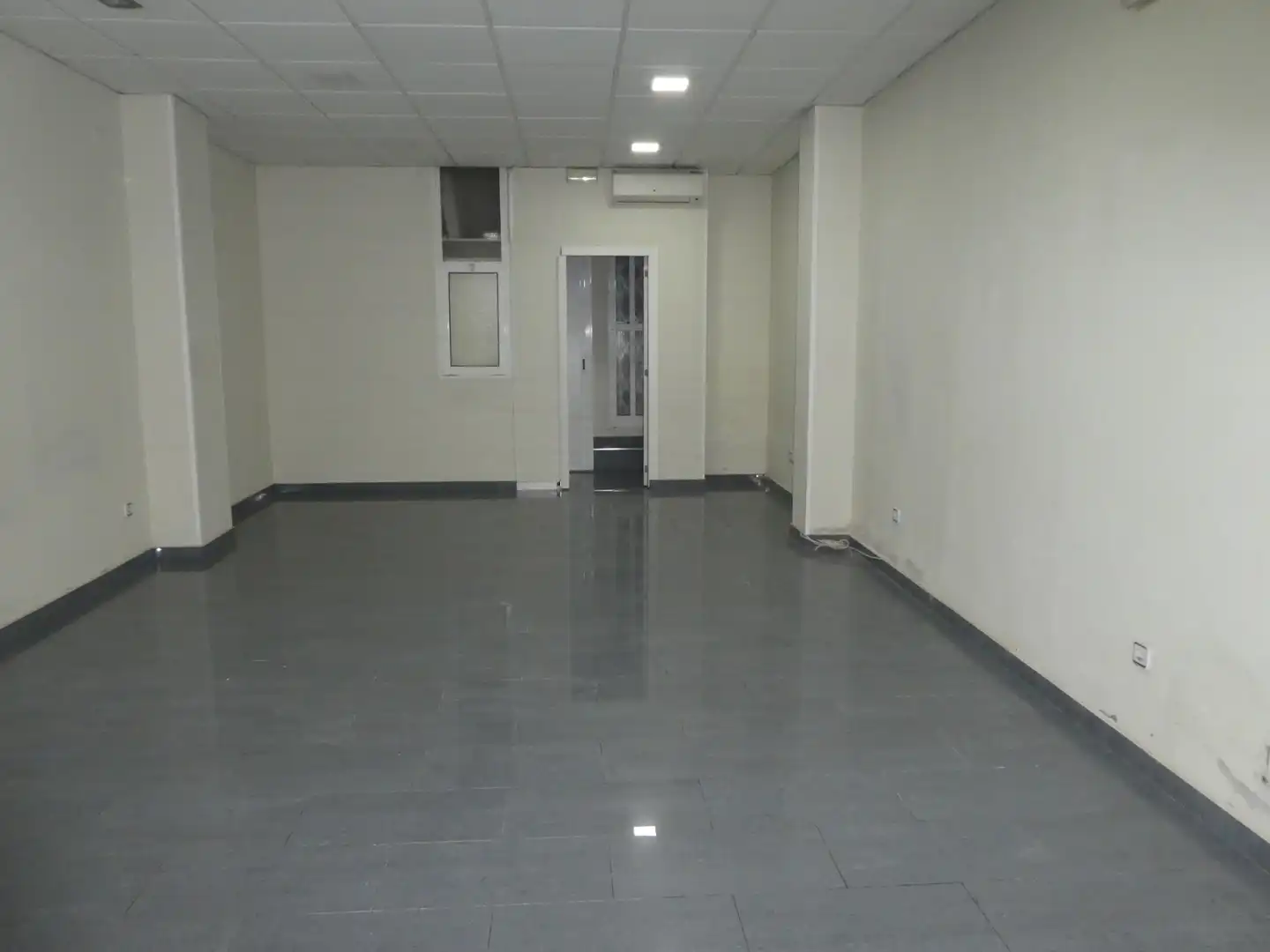 Local comercial en Santa Coloma de Gramenet - Foto 5