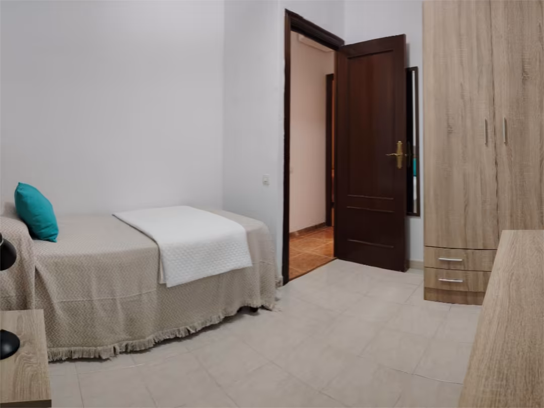 Piso en  Avenida de la Cruz del Campo 33A - Foto 12