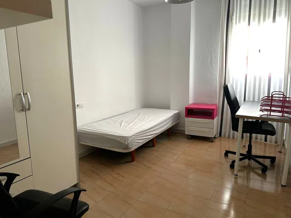 Piso en Primado Reig, Benimaclet - Foto 4