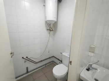 Local comercial en  Avinguda Pau Casals 163 - Foto 4