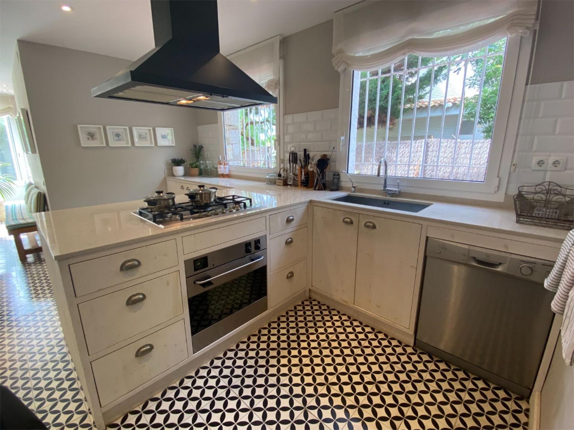 Piso en  Carrer del Pintor Roig i Soler 1 - Foto 21