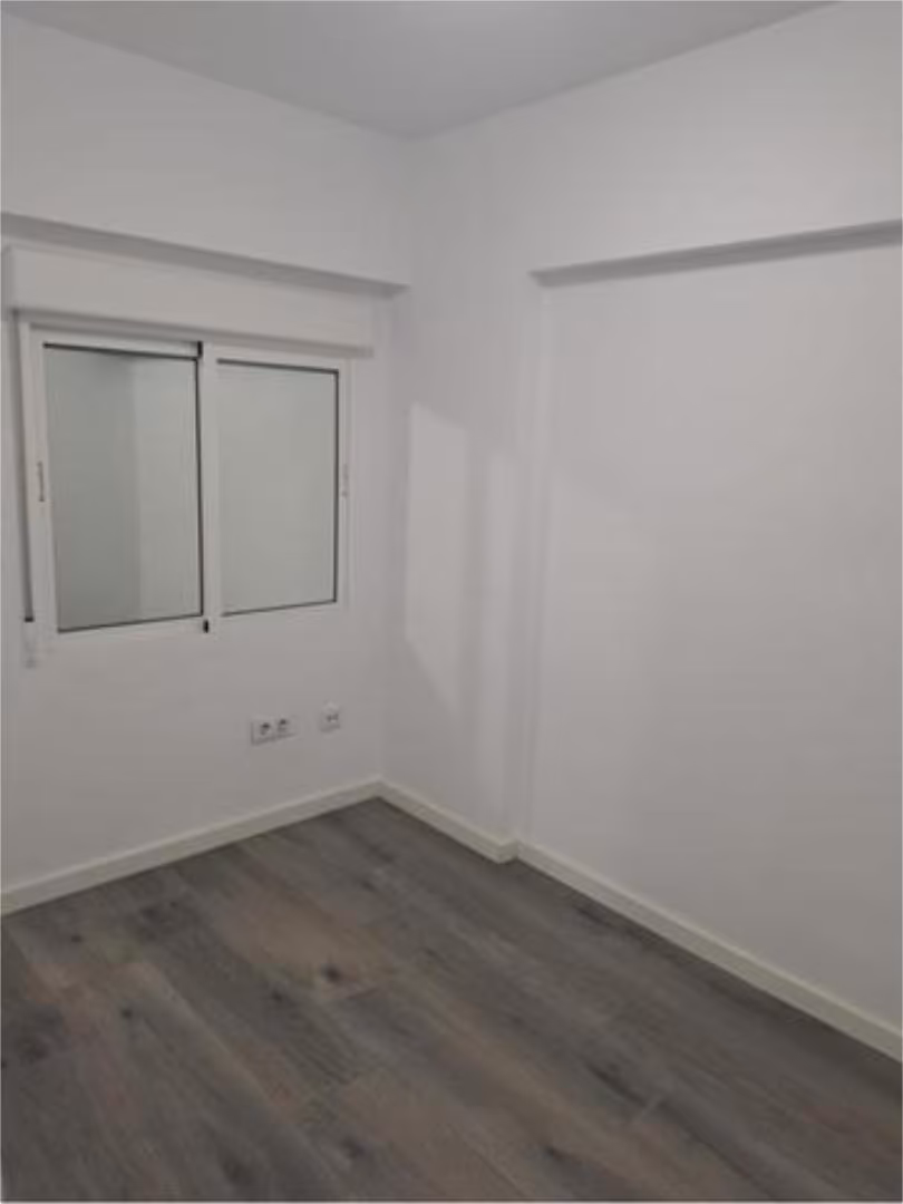 Piso en Avenida del Puerto - Foto 5