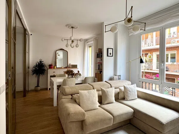 Piso en calle de Francisco Ricci, 12