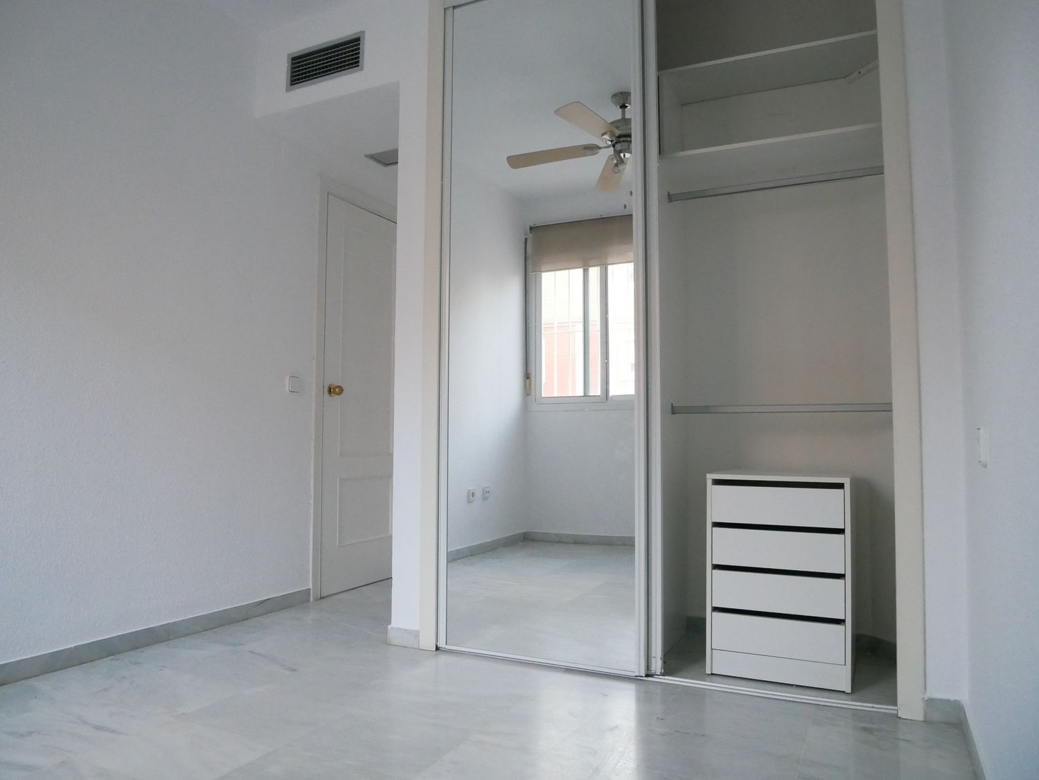 Piso en Calle Residencial Aries, 2, La Motilla - Fuente del Rey, La Motilla - Fuente del Rey - Foto 6