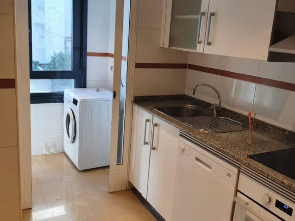 Piso en avenida hispanidade, 94