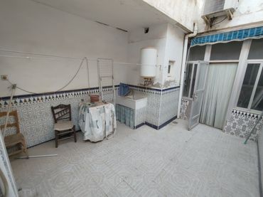 Casa adosada en  Calle Marqués de Linares 3 - Foto 4