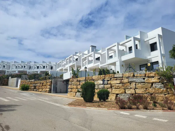 Chalet adosado en Avenida Sierra Nevada, 25, Chullera, Chullera - Foto 2