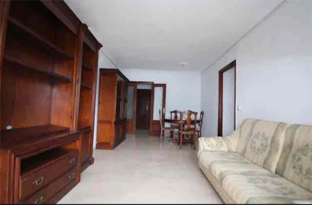 Piso en Su Eminencia - Foto 3