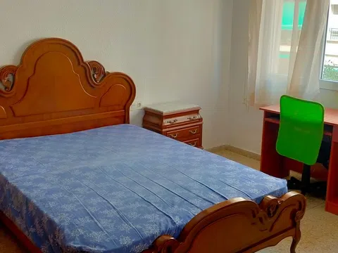 Piso en calle Pedro Antonio de Alarcón, 62