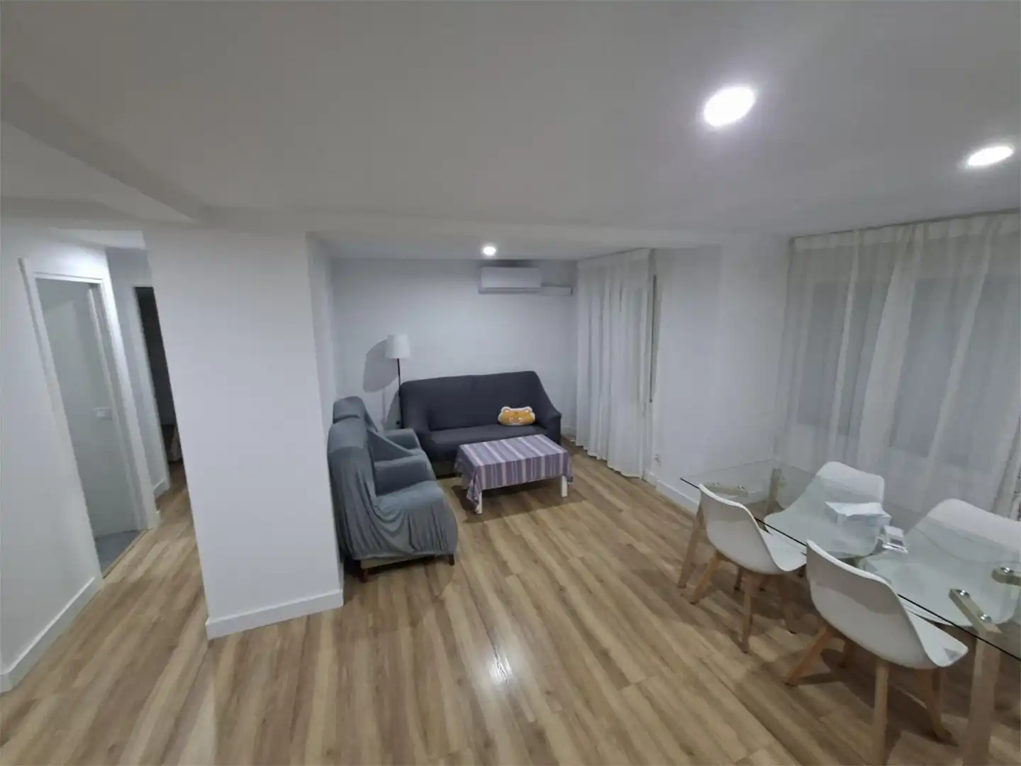 Piso en  Pasaje Marino Luis Córdoba Arce 2-12 - Foto 1