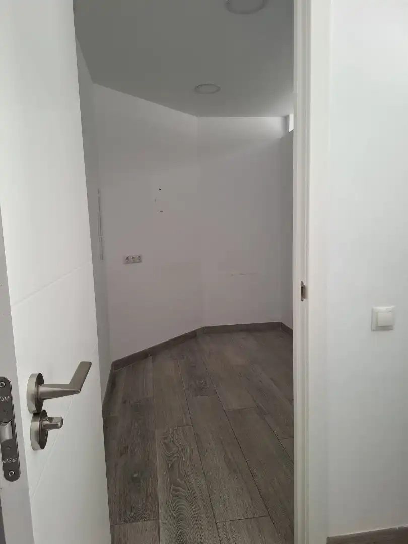Local comercial en Badalona - Foto 10