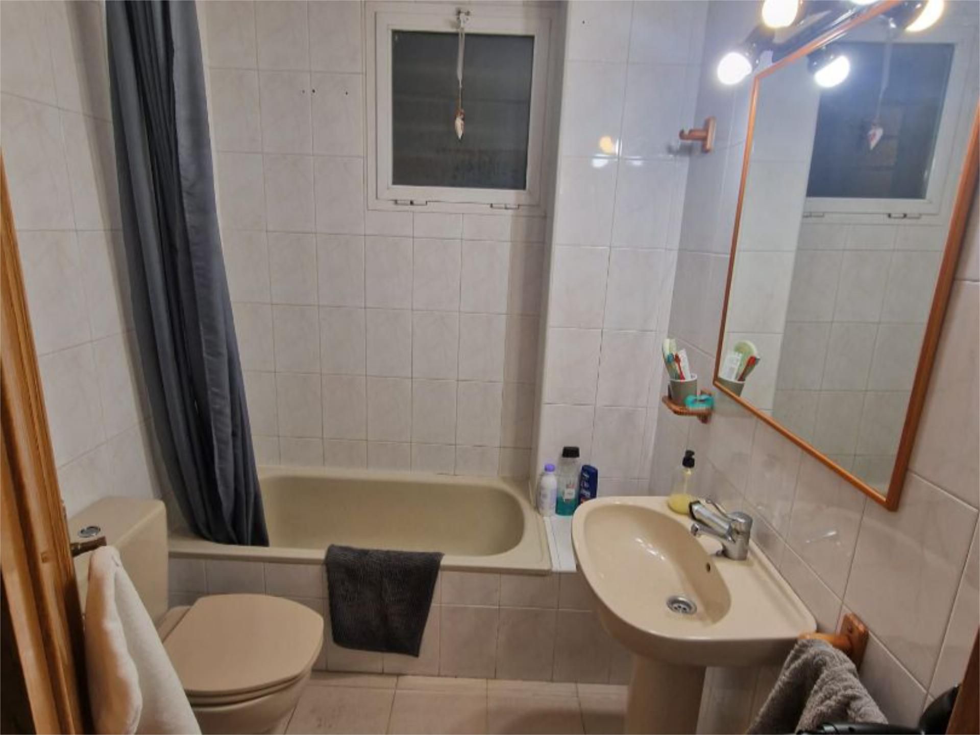 Piso en  Avenida de Jerez 7 - Foto 3